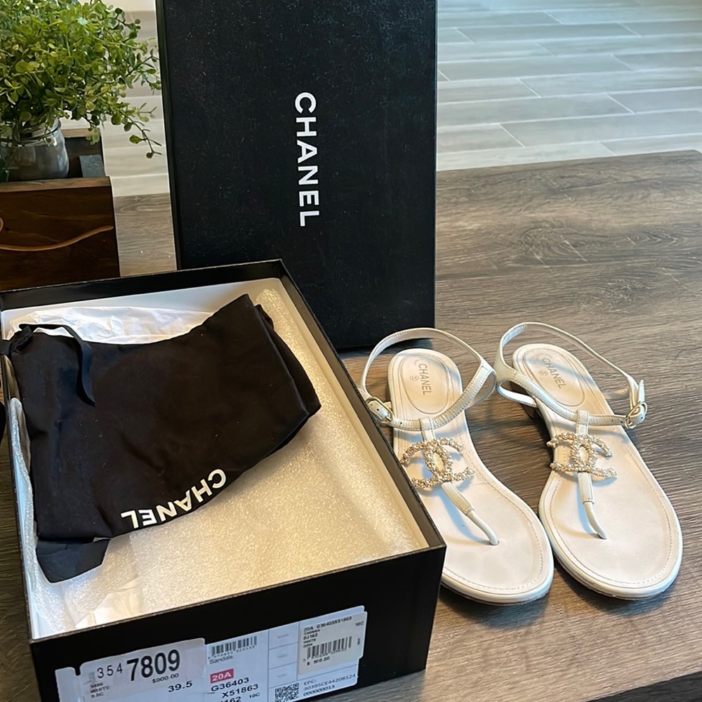 Chanel Goatskin Pearl Sandal Color: White